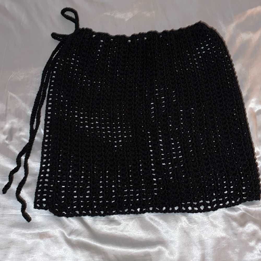 Crocheted black skirt with drawstrings